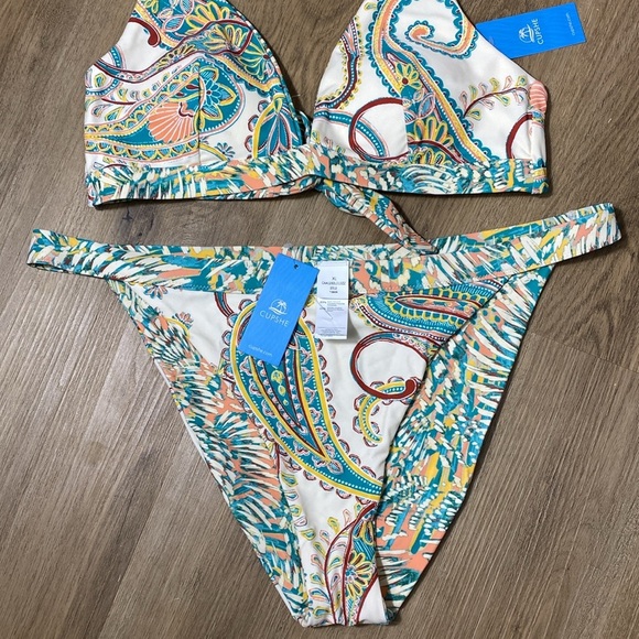 NWT CupShe Paisley Print Reversible Halter Bikini L/XL - Picture 9 of 13